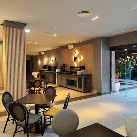 Hidalgo 4* Esquivias